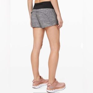 LULULEMON RUN TIMES SHORT 4in HEATHER LUX MULTI BLACK / BLACK